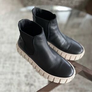 New Buenos Black Tori Flatform Leather Winter Business Casual Comfy Boots Sz 6